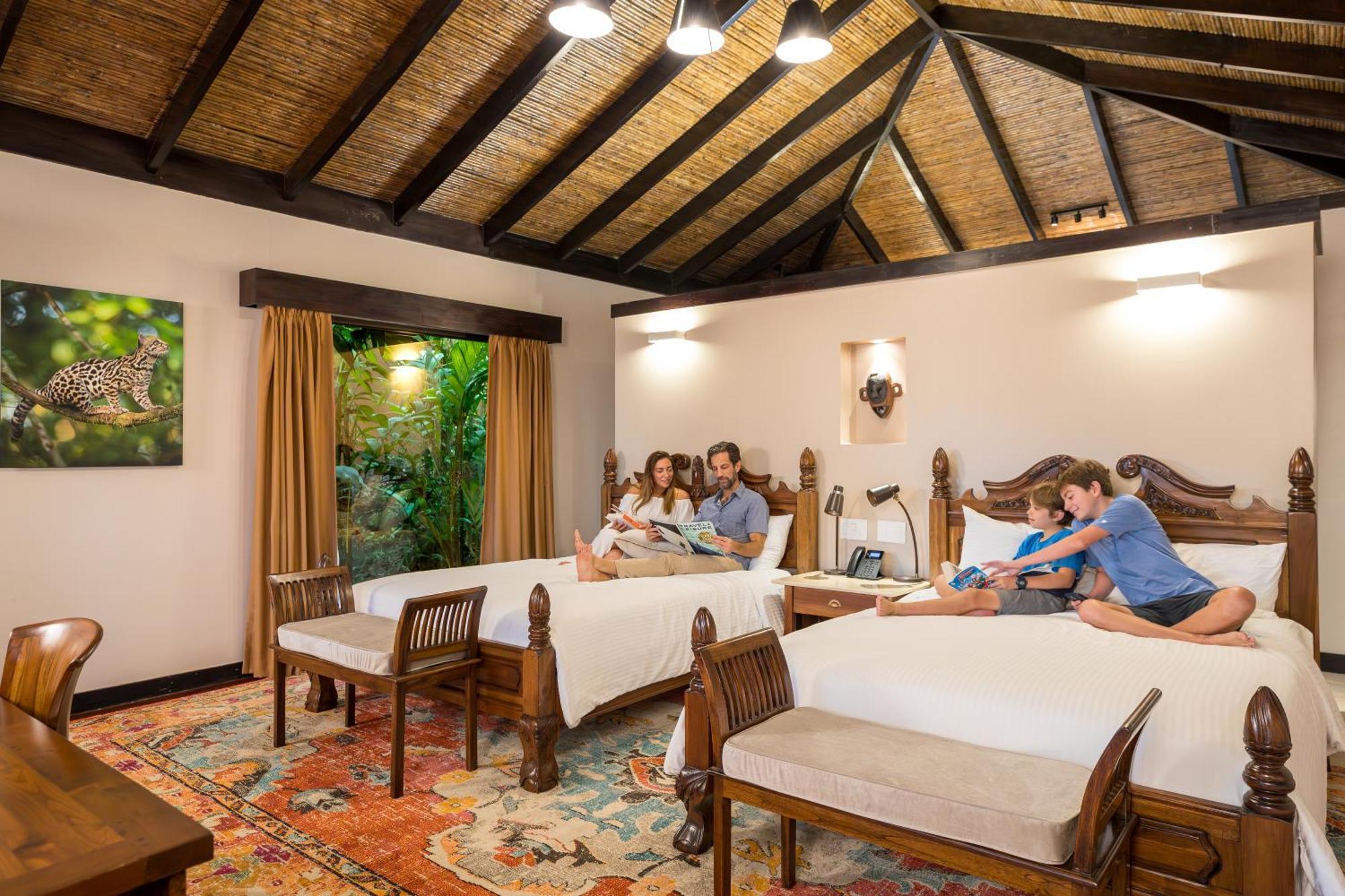 Hideaway Rio Celeste Hotel Bijagua Szoba fotó